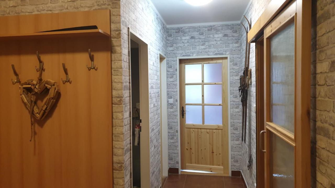 Apartma Raj V Ramzove Ostružná 外观 照片